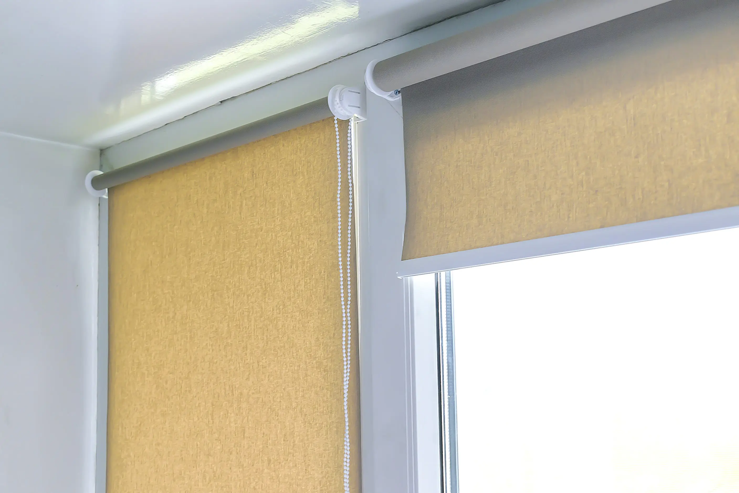 Best Roller Blinds in Dubai for 2025 – Homes & Offices