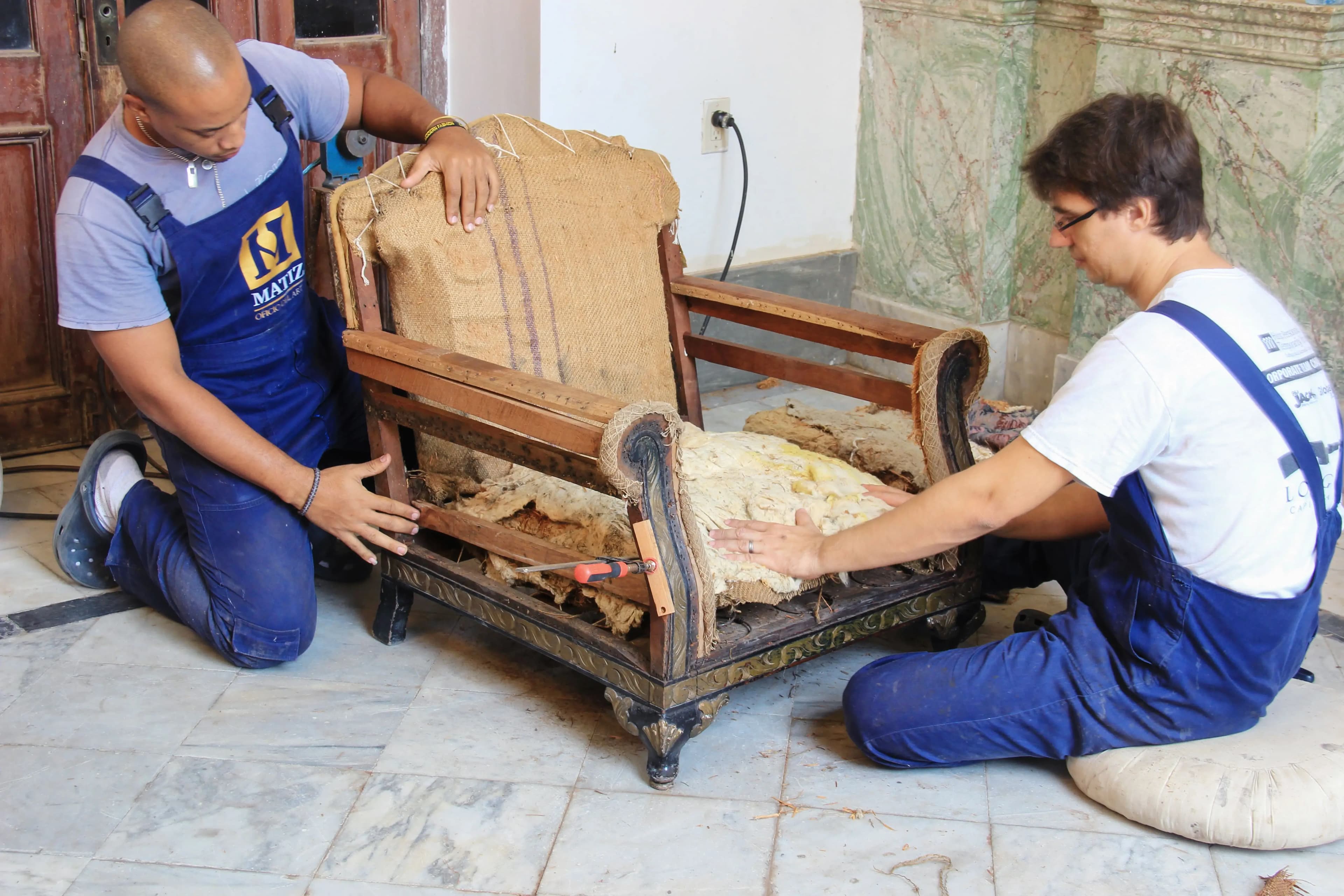 Antique Chair Reupholstery Dubai – Restore & Preserve Vintage Furniture