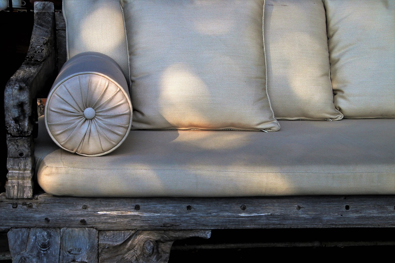 Custom Cushions Dubai: Elevate Your Space with Personalized Comfort & Style