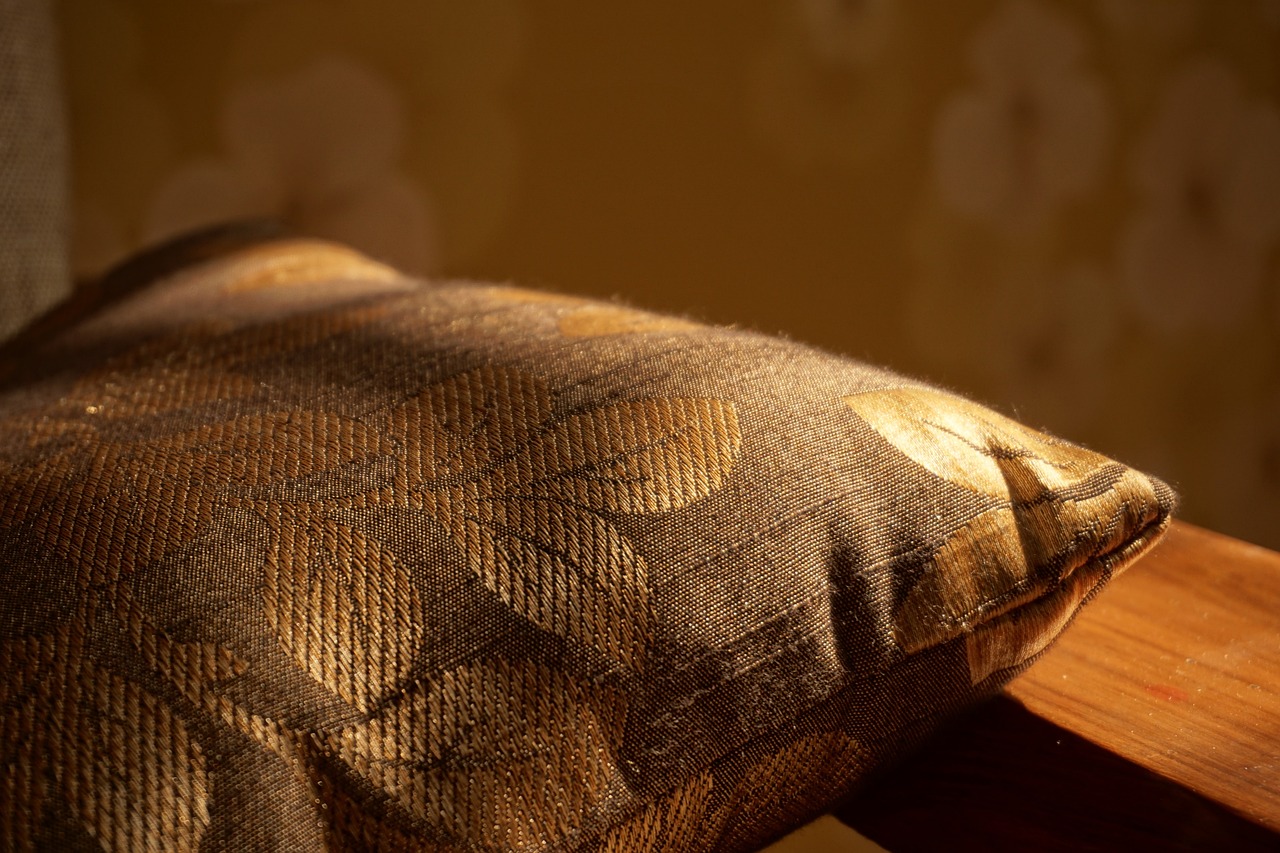 Modern Furnishing Dubai’s Customized Cushions – Luxury & Tailored Comfort