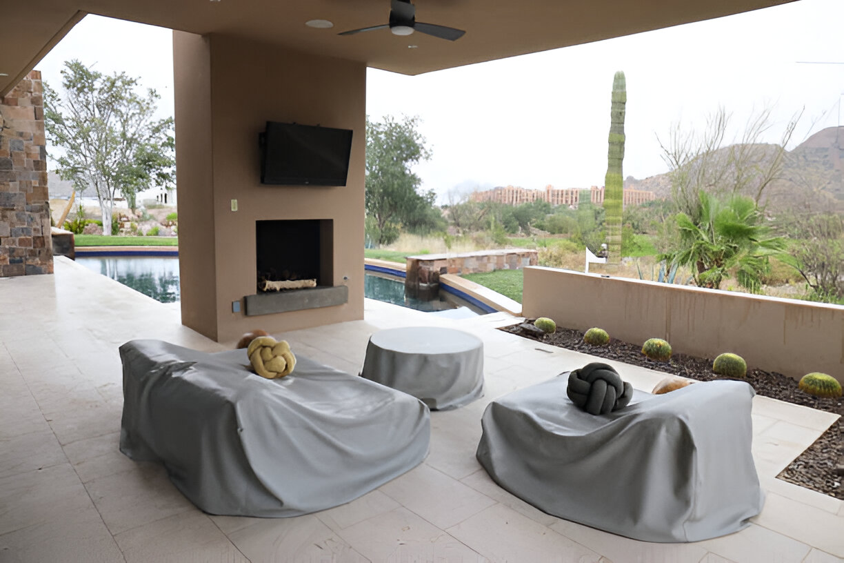 The Importance of UV-Resistant Covers for Outdoor Furniture in Dubai | Modern Furnishing Dubai