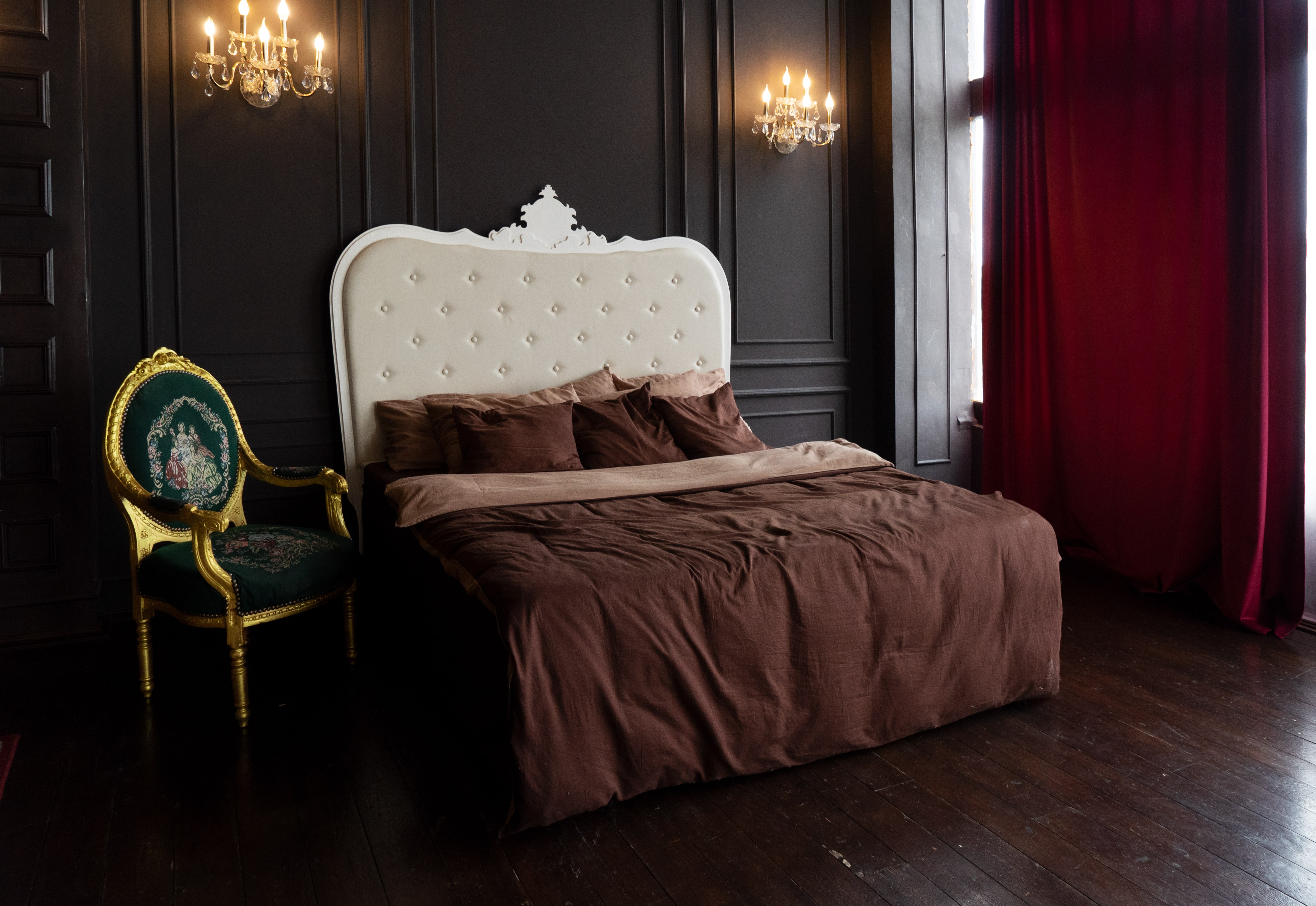 Modern Bed Upholstery Dubai | Luxury Bed Upholstery Services
