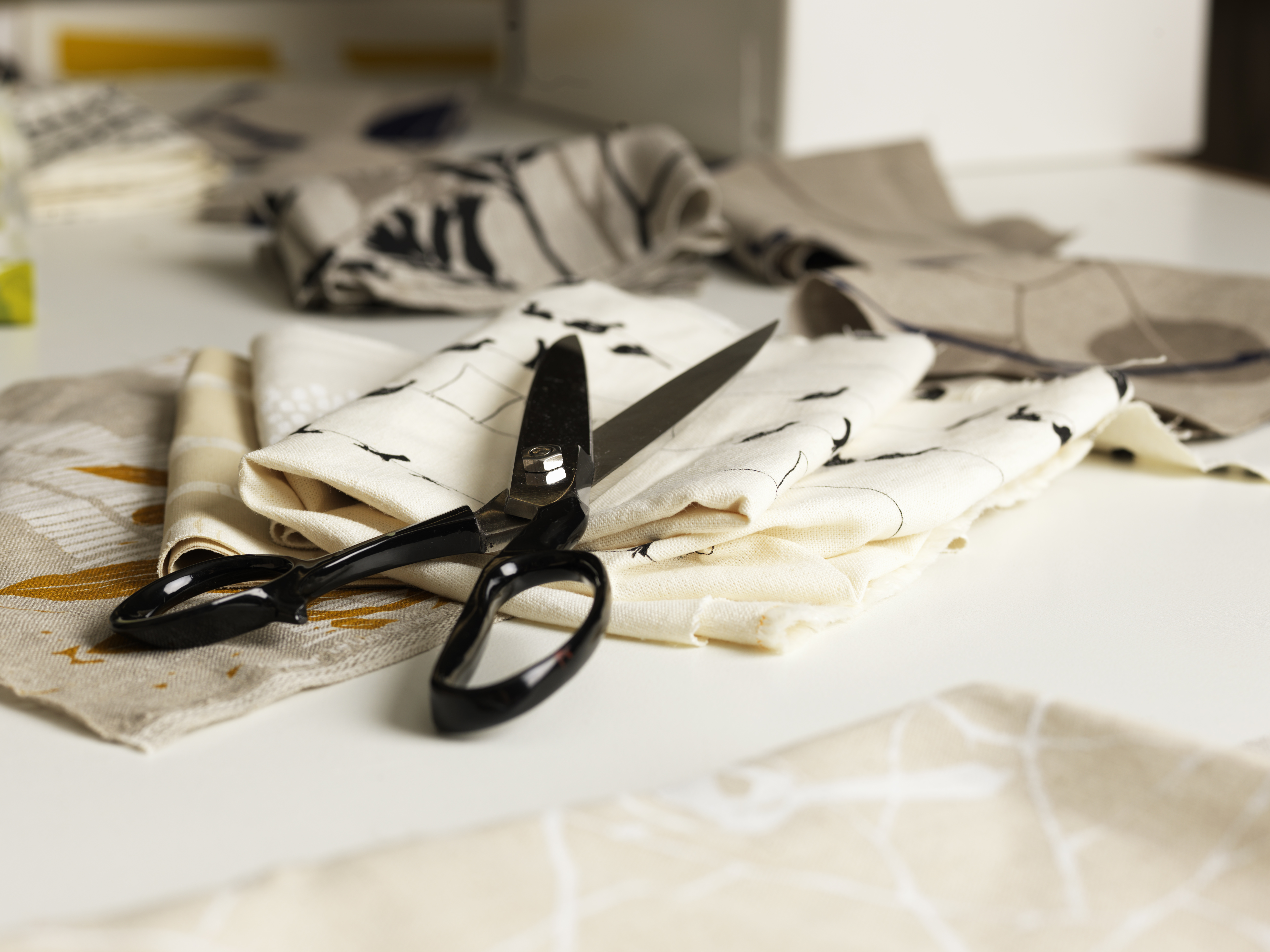 Professional Curtains Tailoring & Alteration Services in Dubai | Modern Furnishing Dubai