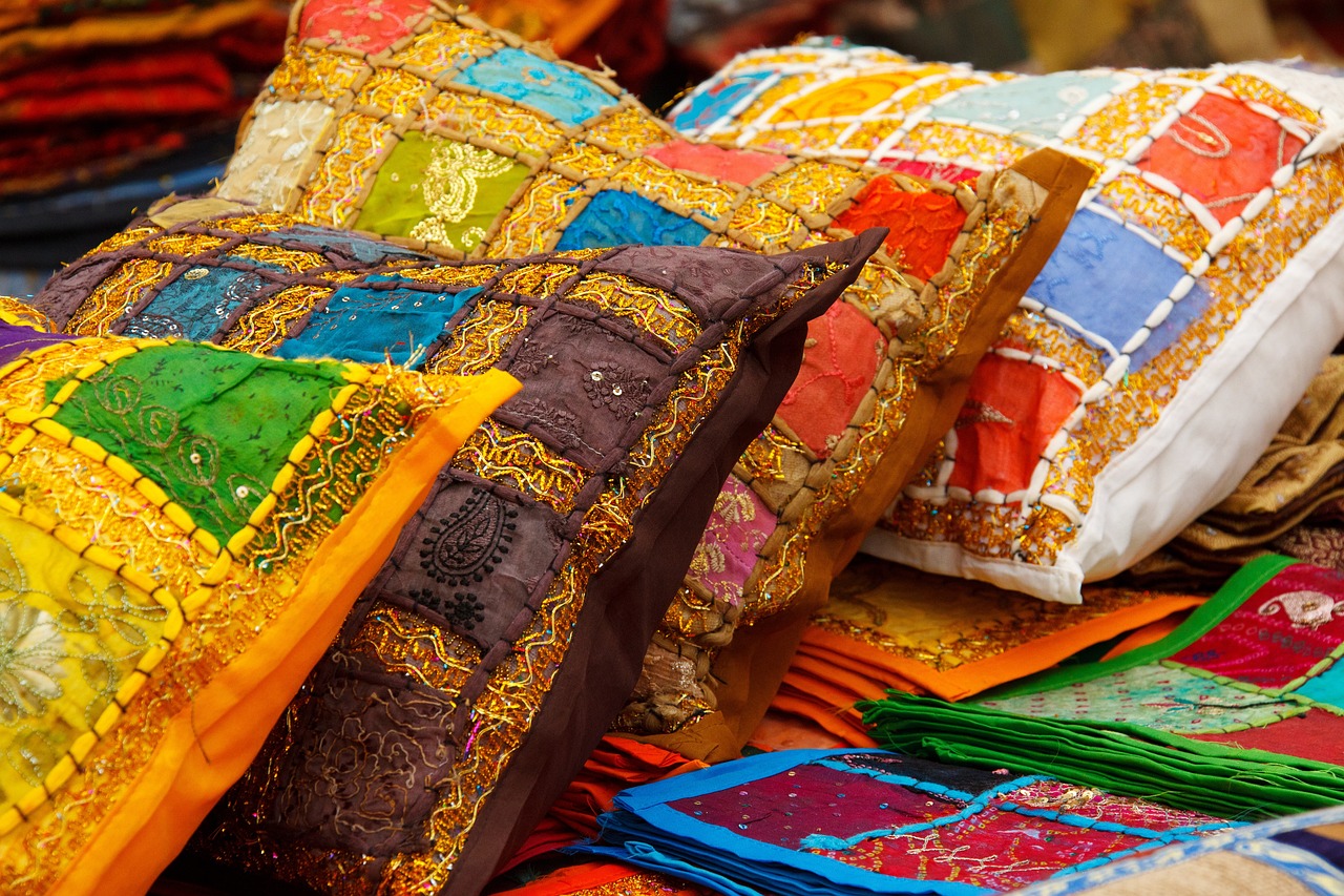 The Ultimate Guide to Choosing Outdoor Furniture Cushions | Modern Furnishing Dubai